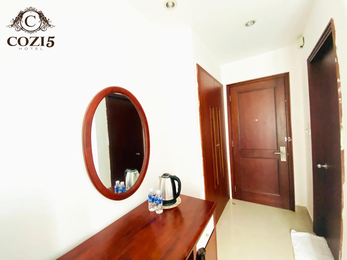Cozi 5 Hotel & Apartment ホーチミン市 エクステリア 写真
